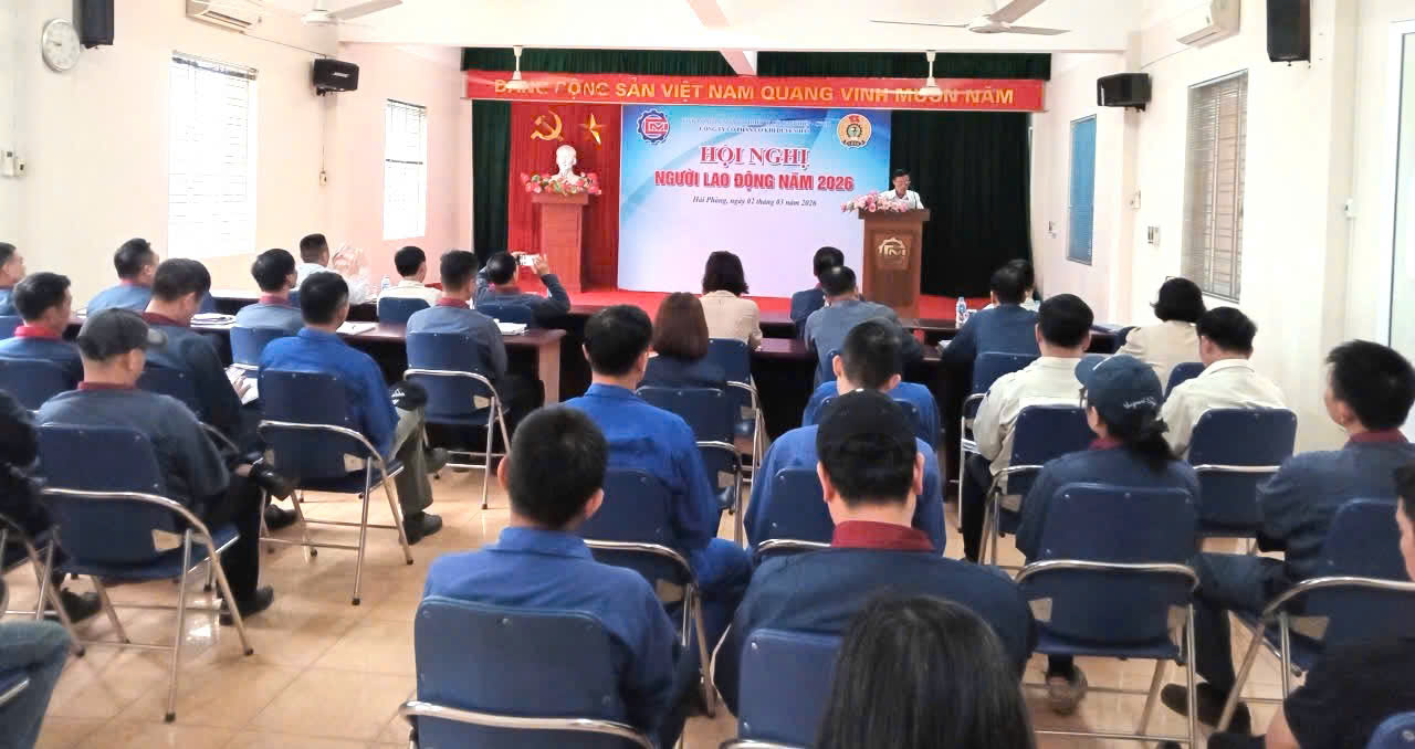 Hội nghị người lao động và phát động phong trào thi đua sản xuất